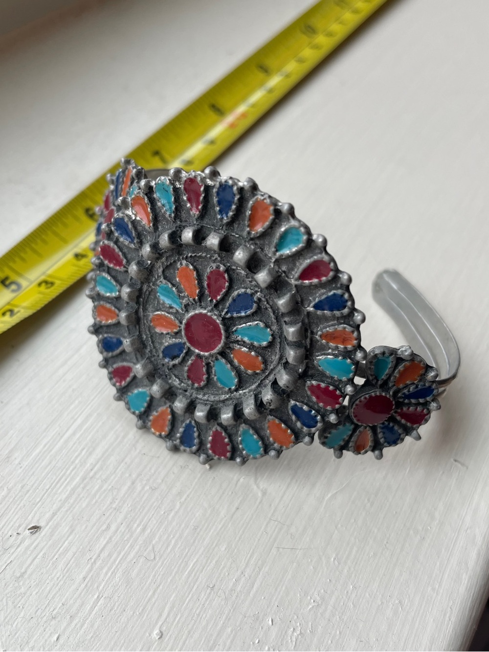 Vintage Southwest metal Cuff hand painted